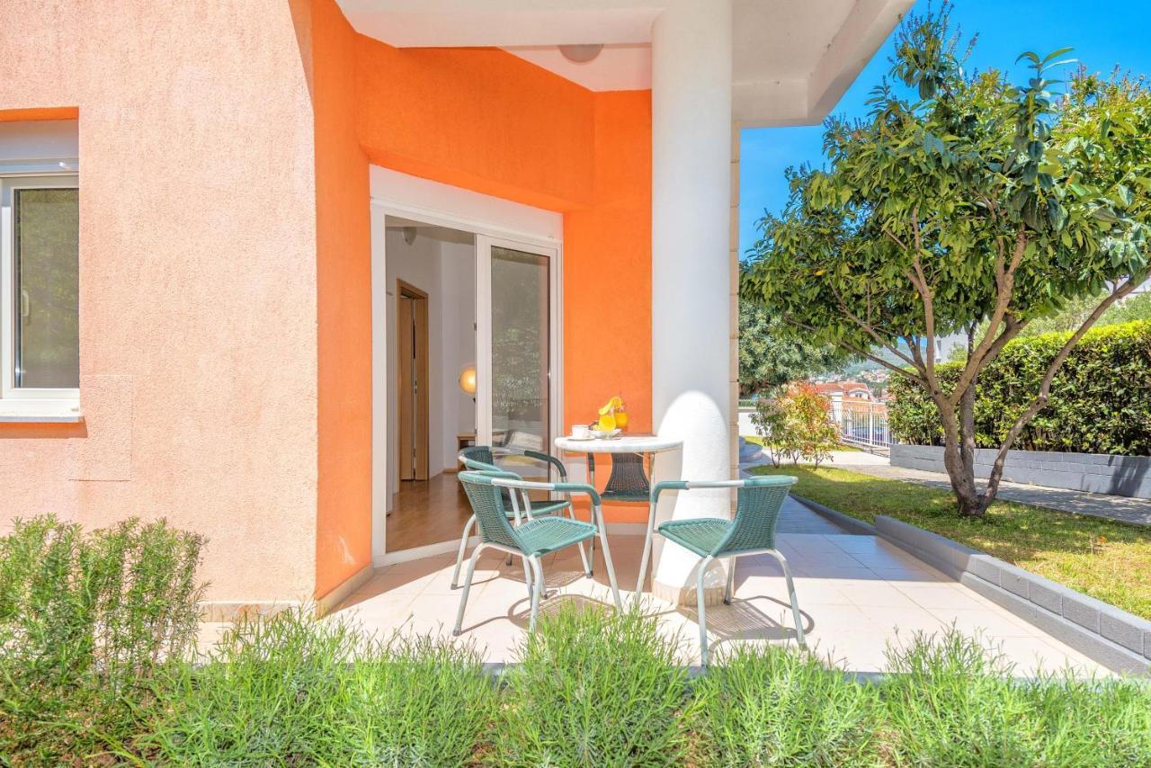 Villa Mihaela Трогир Екстериор снимка